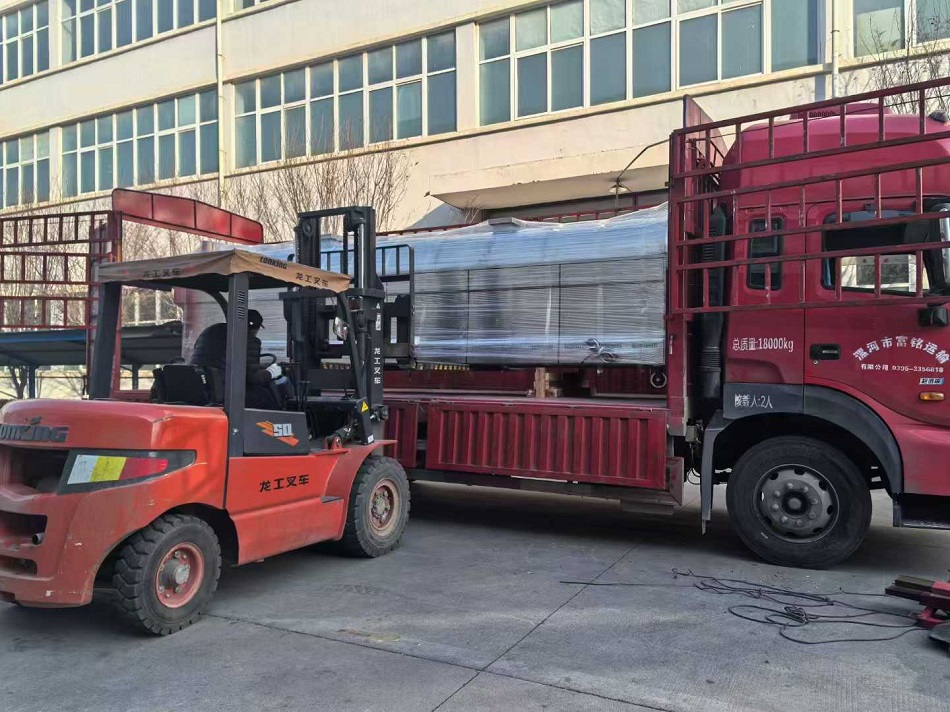 湖南長沙客戶訂購的六米電磁流水線炒瓜子設備發(fā)貨